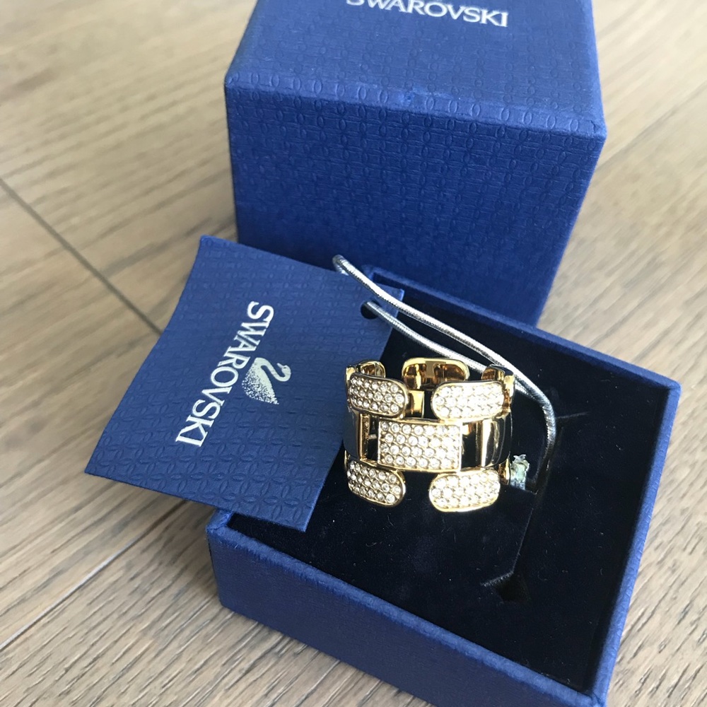 Swarovski Ring
